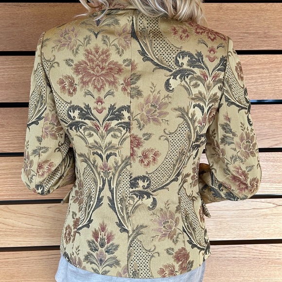 ✨Insight Nordstrom Luxurious Blazer✨ - Picture 6 of 13